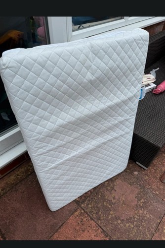Travel cot extra mattress